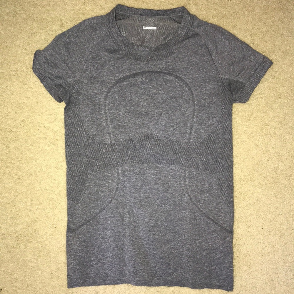Lululemon swifty tech short sleeve workout top